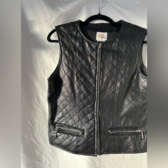 Leather vest - Vintage - Picture 2 of 5